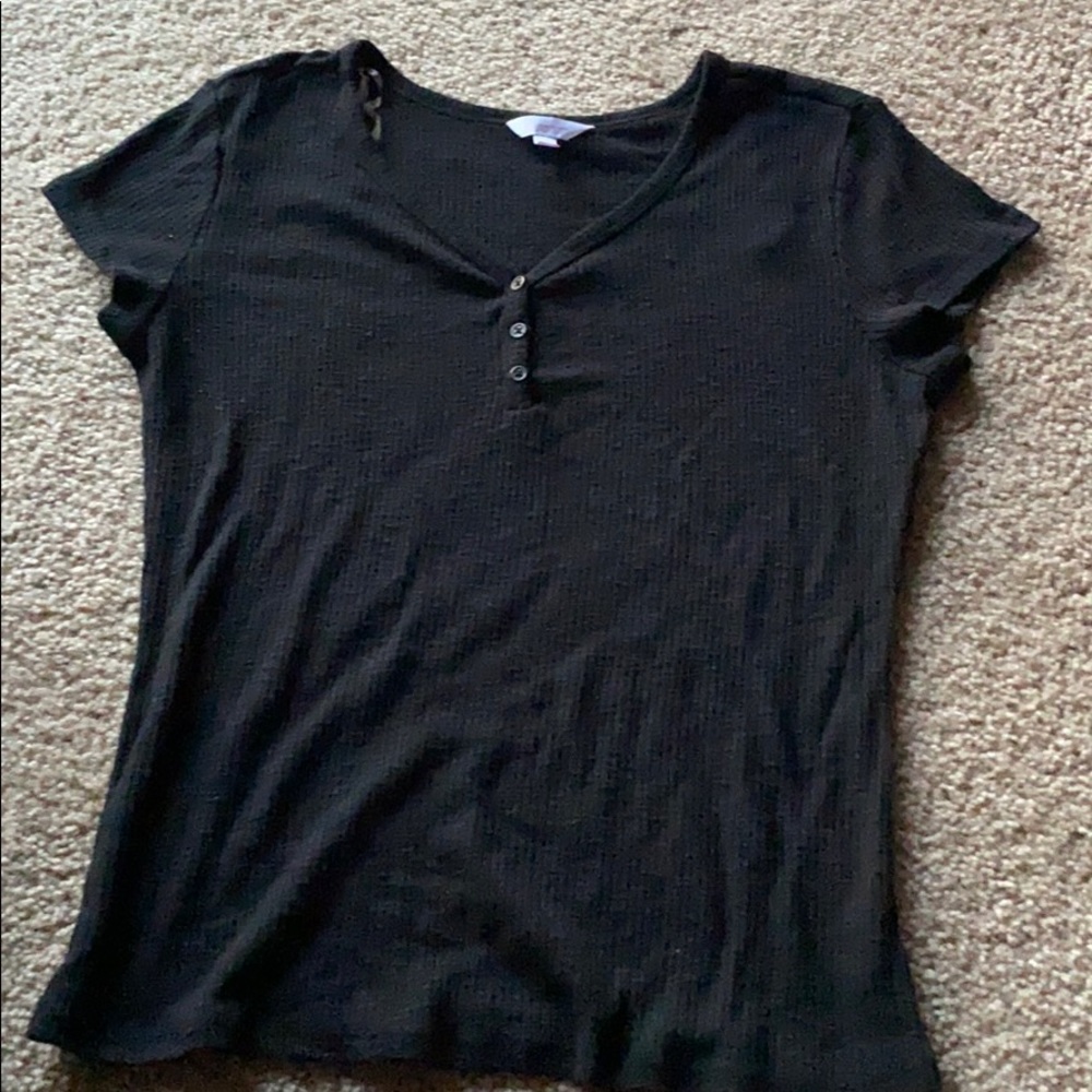 V-neck shirt